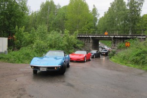 Färden gick på smala, ibland mycket smala vägar.