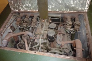 En 30-cylindrig bensinmotor! Fem stycken 6:or i stjärnformation.