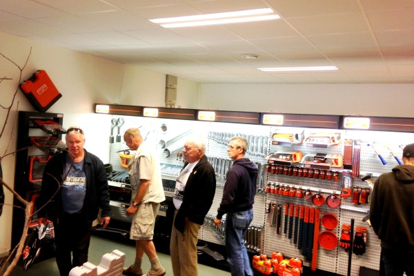 Begrundan i Bahcos show-room.