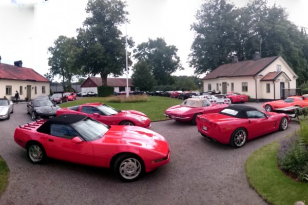 180°